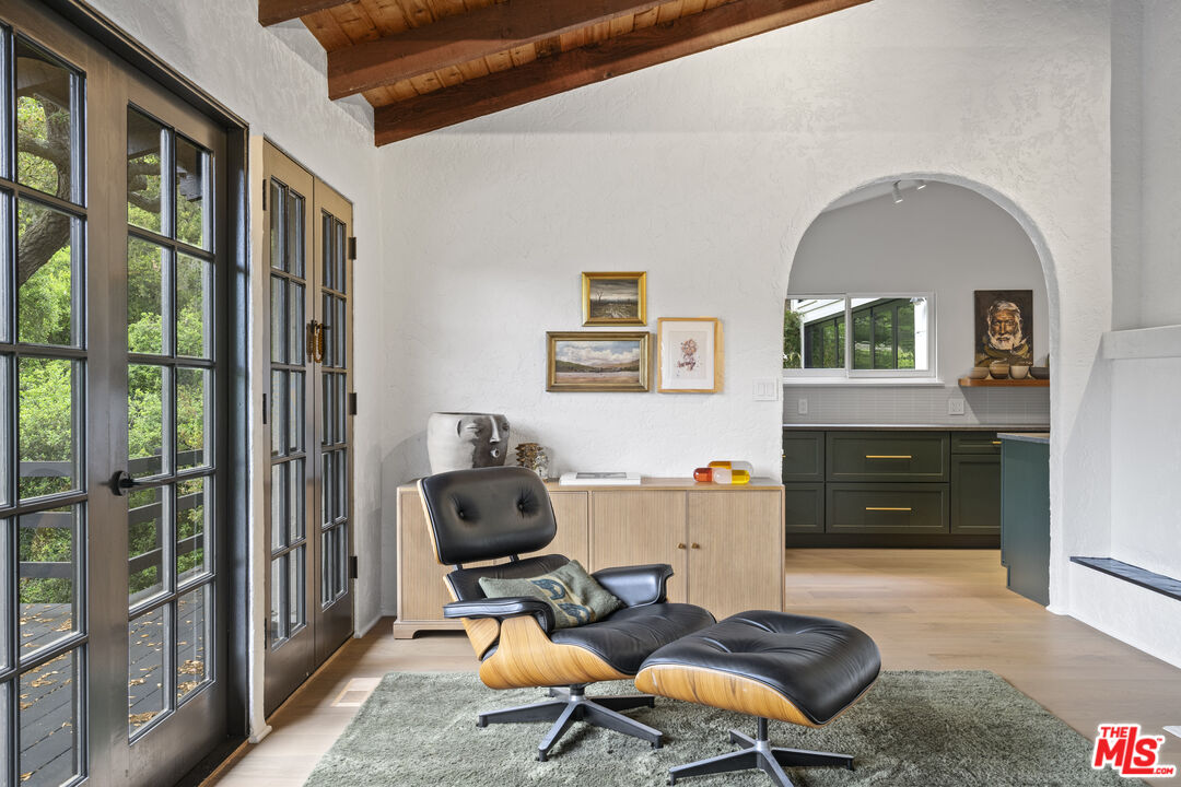 241 Muerdago Road Topanga, CA 90290 - Photo 25 of 27 Gallery Image 25