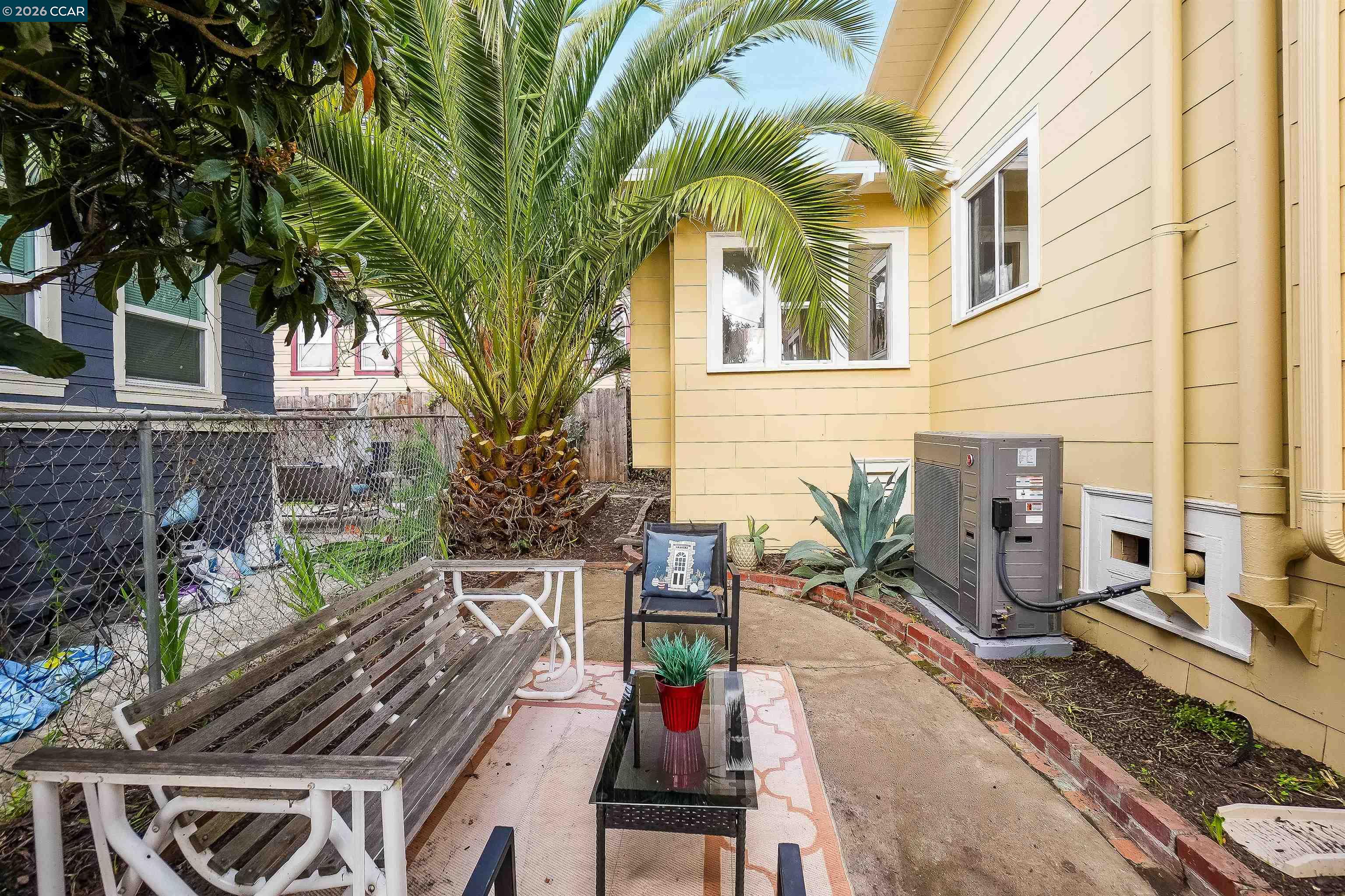 2011 Rosedale Avenue Oakland, CA 94601 - Photo 33 of 37
