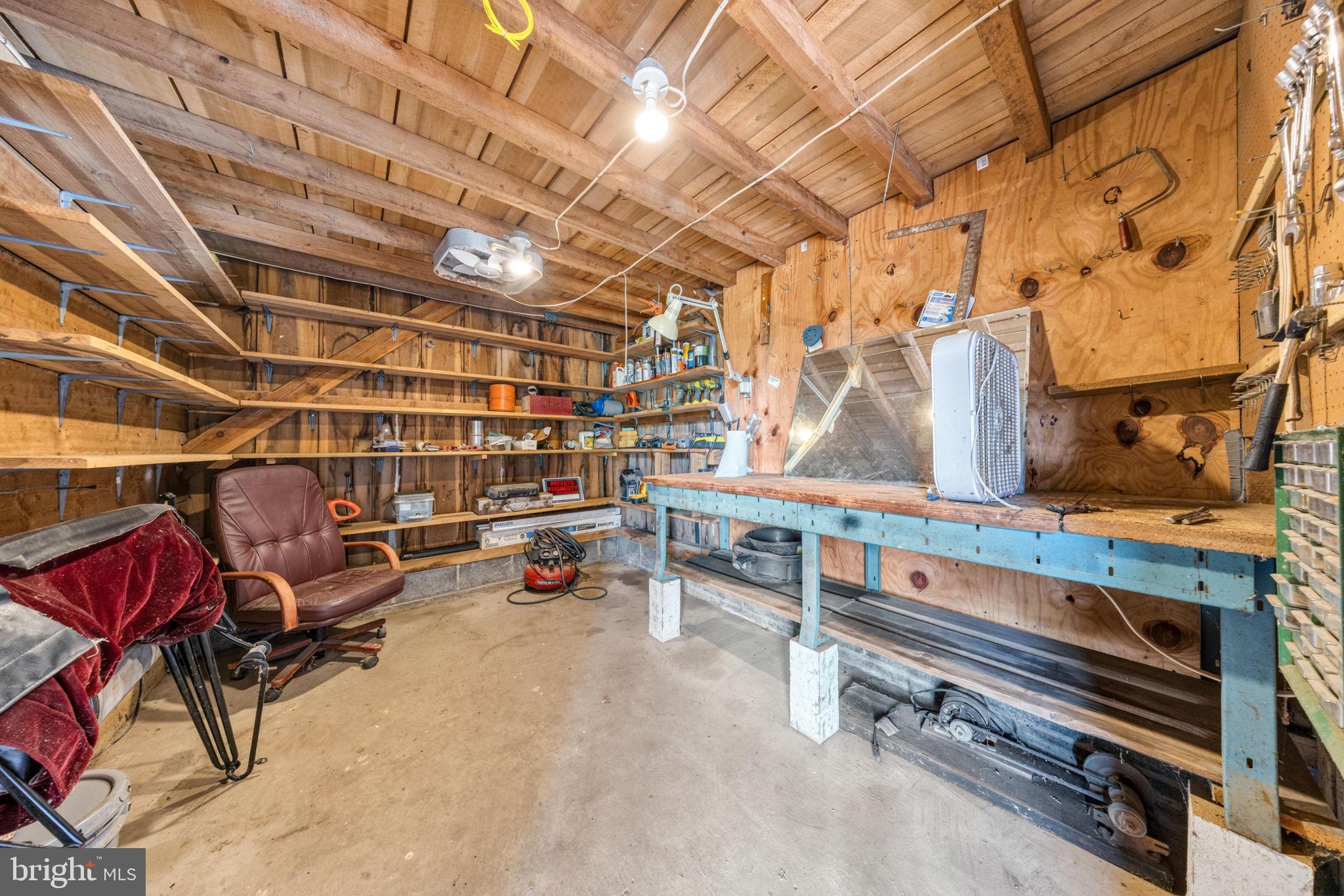 16401 Mt Calvert Road Upper Marlboro, MD 20772 - Photo 110 of 119 Mechanics Shed: Office