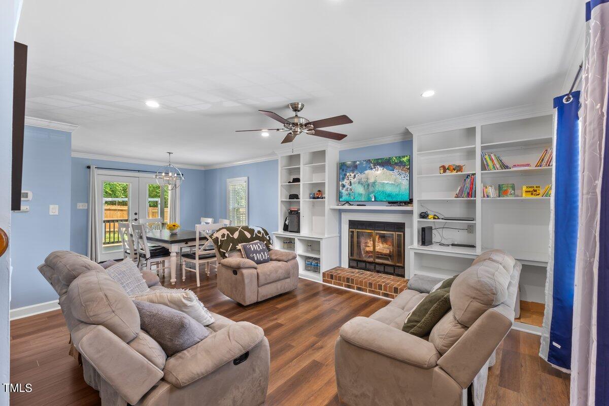 906 Chalk Level Road Durham, NC 27704 - Photo 4 of 21 906 Chalk Level Rd 7