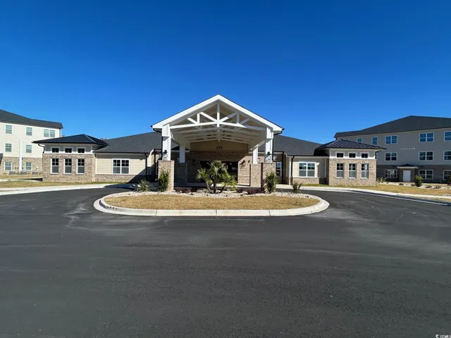 $1,476 | 250 Dunbarton Drive, Unit DARLINGTON, Florence, SC 29501