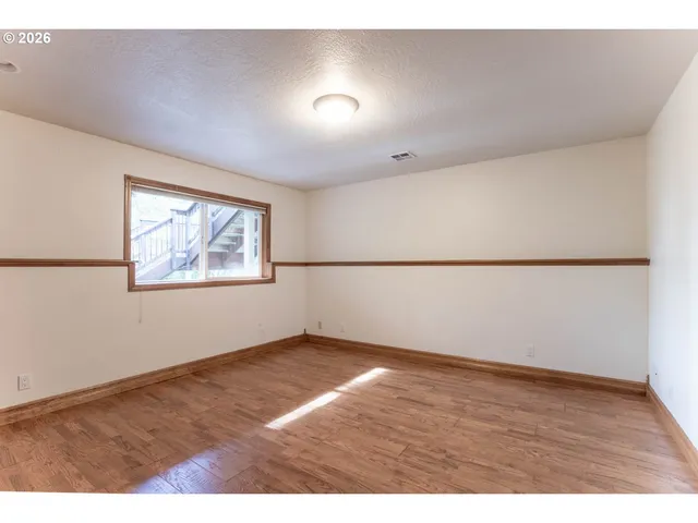 $839,000 | 2610 Park Forest Drive, Eugene, OR 97405