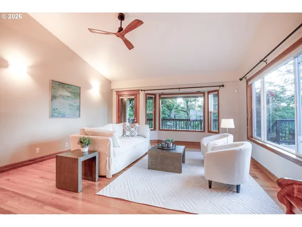 $839,000 | 2610 Park Forest Drive, Eugene, OR 97405