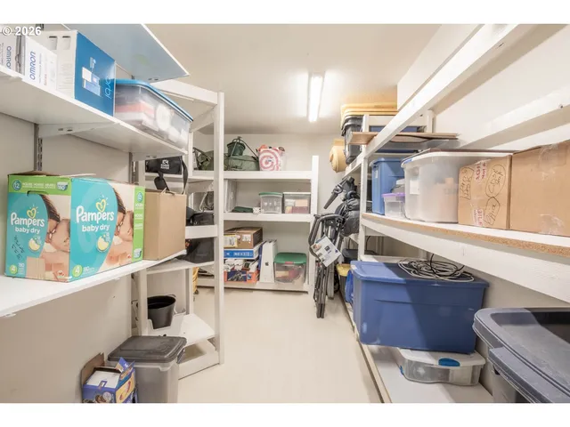 $839,000 | 2610 Park Forest Drive, Eugene, OR 97405