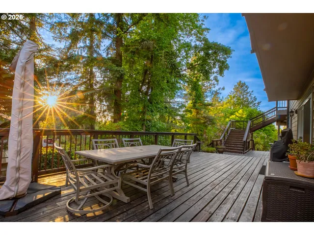 $839,000 | 2610 Park Forest Drive, Eugene, OR 97405