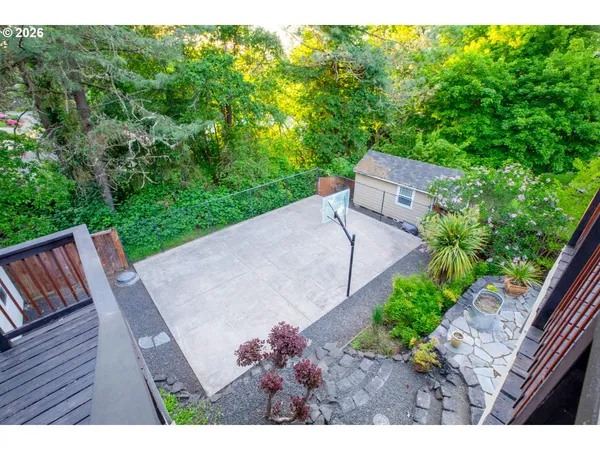 $839,000 | 2610 Park Forest Drive, Eugene, OR 97405