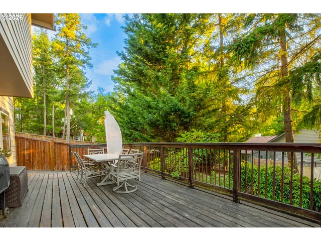 $839,000 | 2610 Park Forest Drive, Eugene, OR 97405