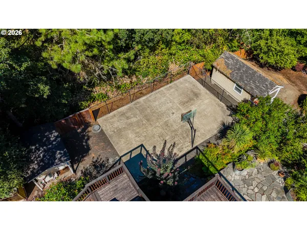 $839,000 | 2610 Park Forest Drive, Eugene, OR 97405