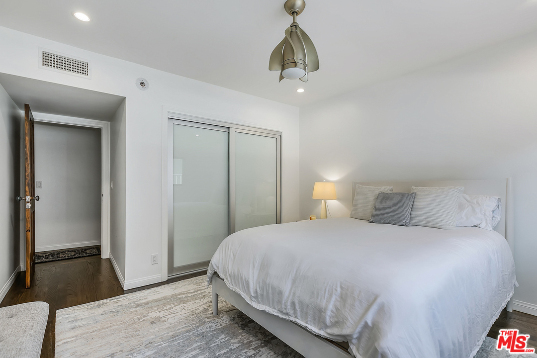 918 9th Street, Unit B Santa Monica, CA 90403 - Photo 19 of 20