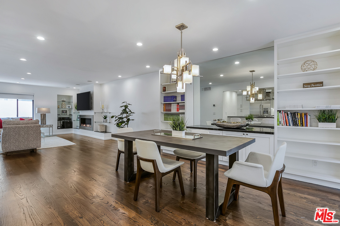 918 9th Street, Unit B Santa Monica, CA 90403 - Photo 4 of 20