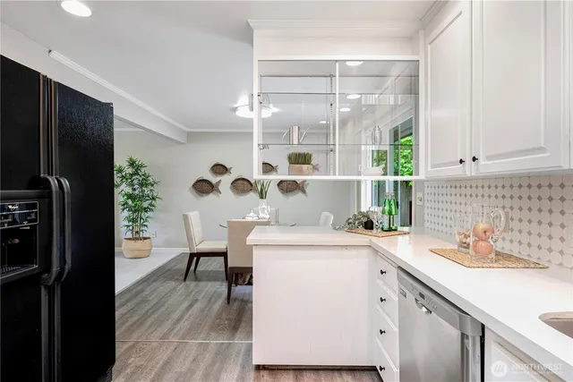 $1,280,000 | 4017 162nd Avenue Southeast, Bellevue, WA 98006