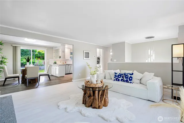 $1,280,000 | 4017 162nd Avenue Southeast, Bellevue, WA 98006