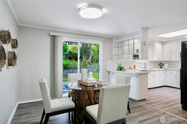 $1,280,000 | 4017 162nd Avenue Southeast, Bellevue, WA 98006