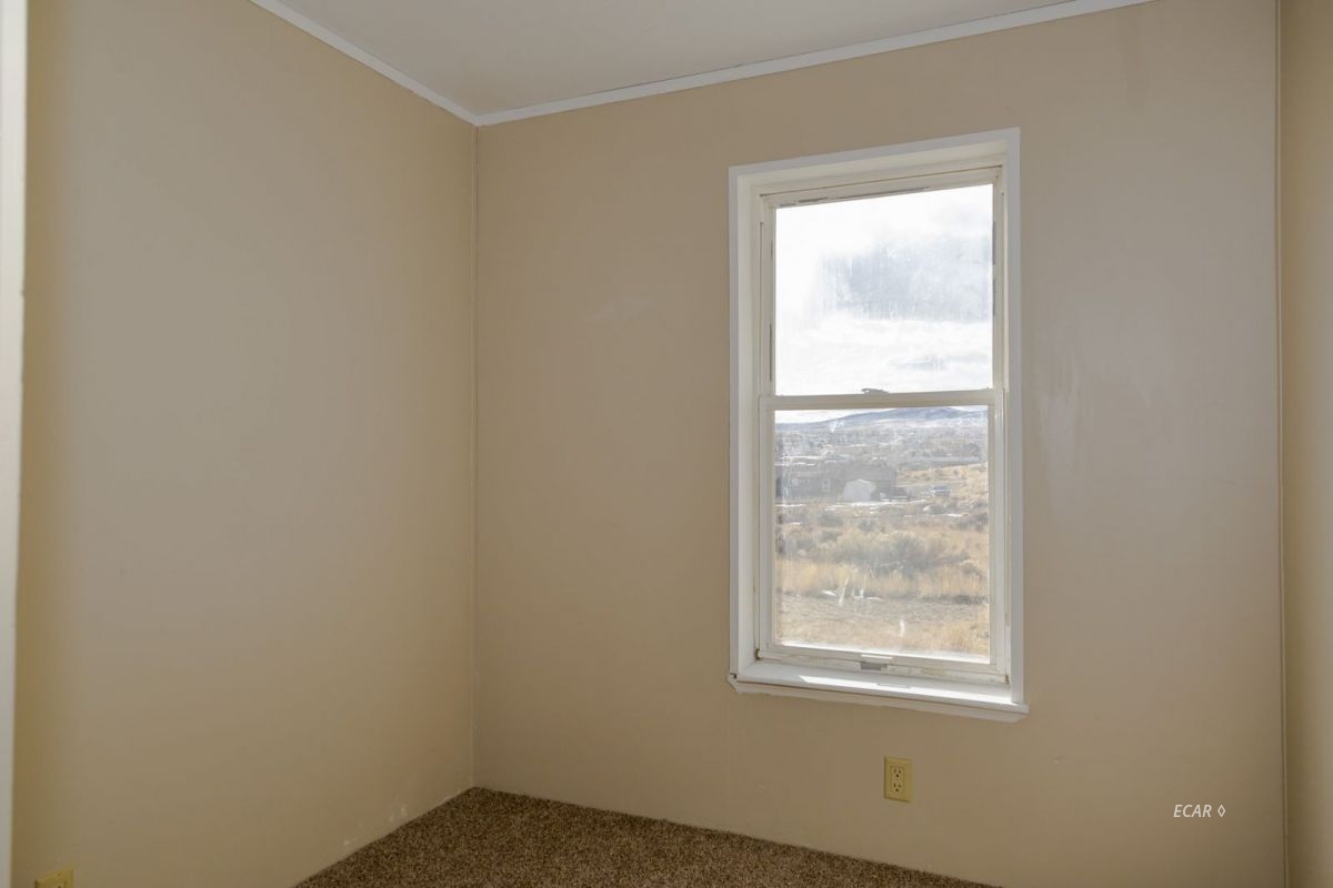 864 Spring Valley Parkway Spring Creek, NV 89815 - Photo 9 of 13 Gallery Image 9