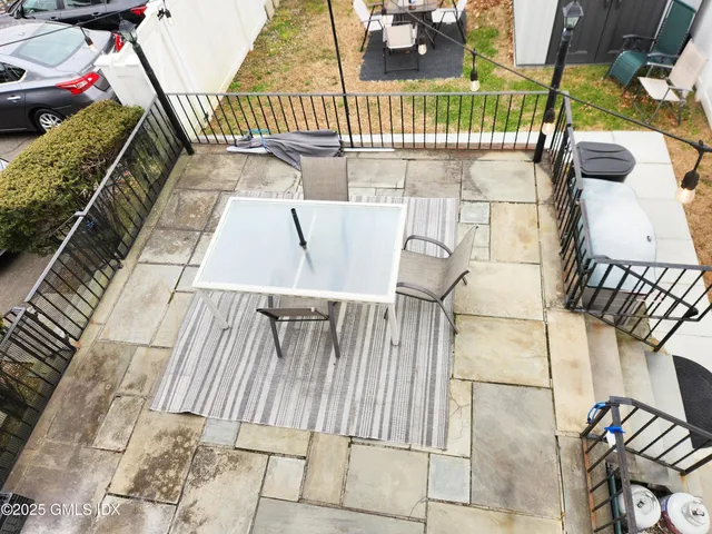 $3,800 | 12 Palmer Street, Cos Cob, CT 06807