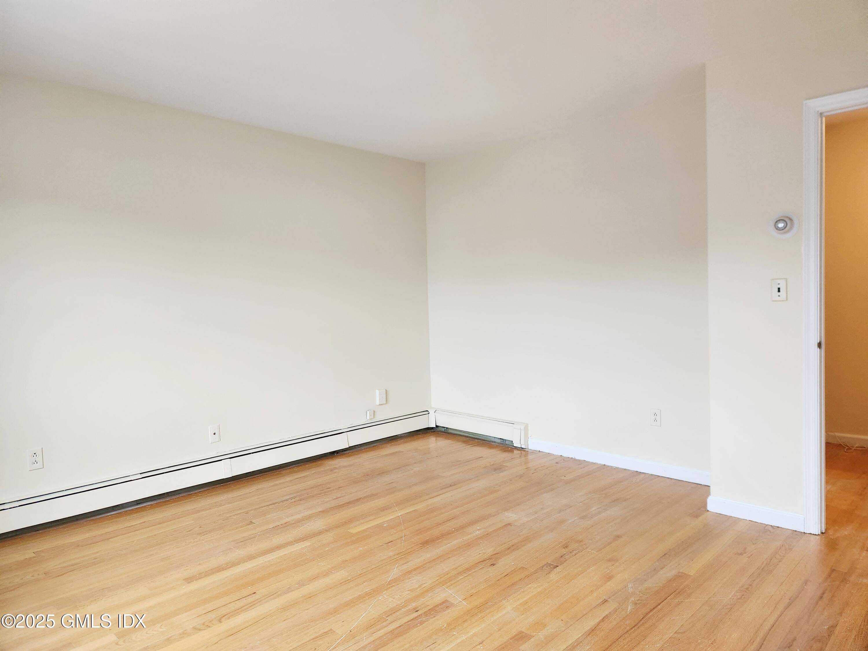 12 Palmer Street Cos Cob, CT 06807 - Photo 13 of 21 20251213_102642