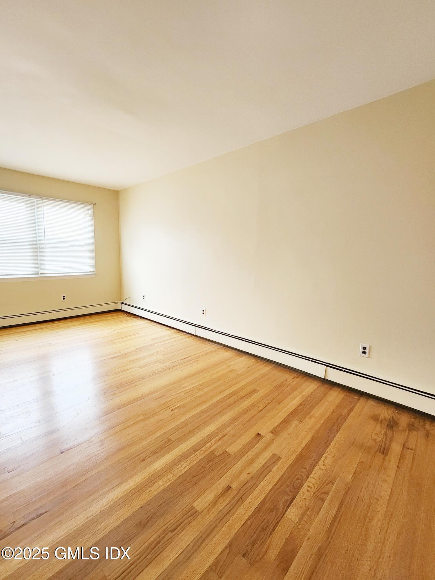 12 Palmer Street Cos Cob, CT 06807 - Photo 16 of 21 20251213_102938