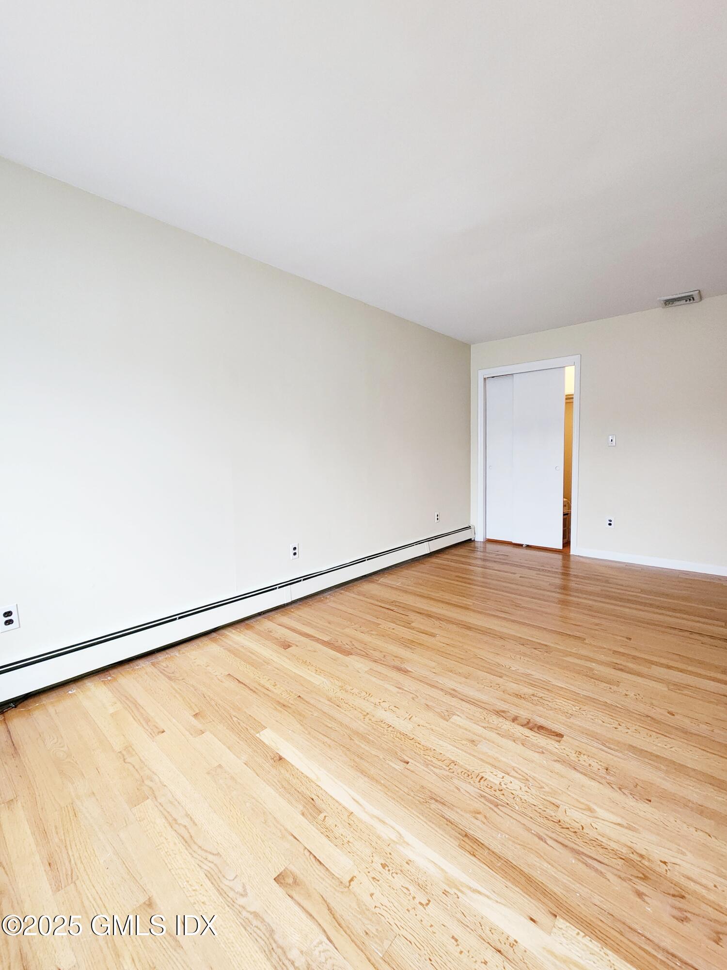 12 Palmer Street Cos Cob, CT 06807 - Photo 17 of 21 20251213_102956