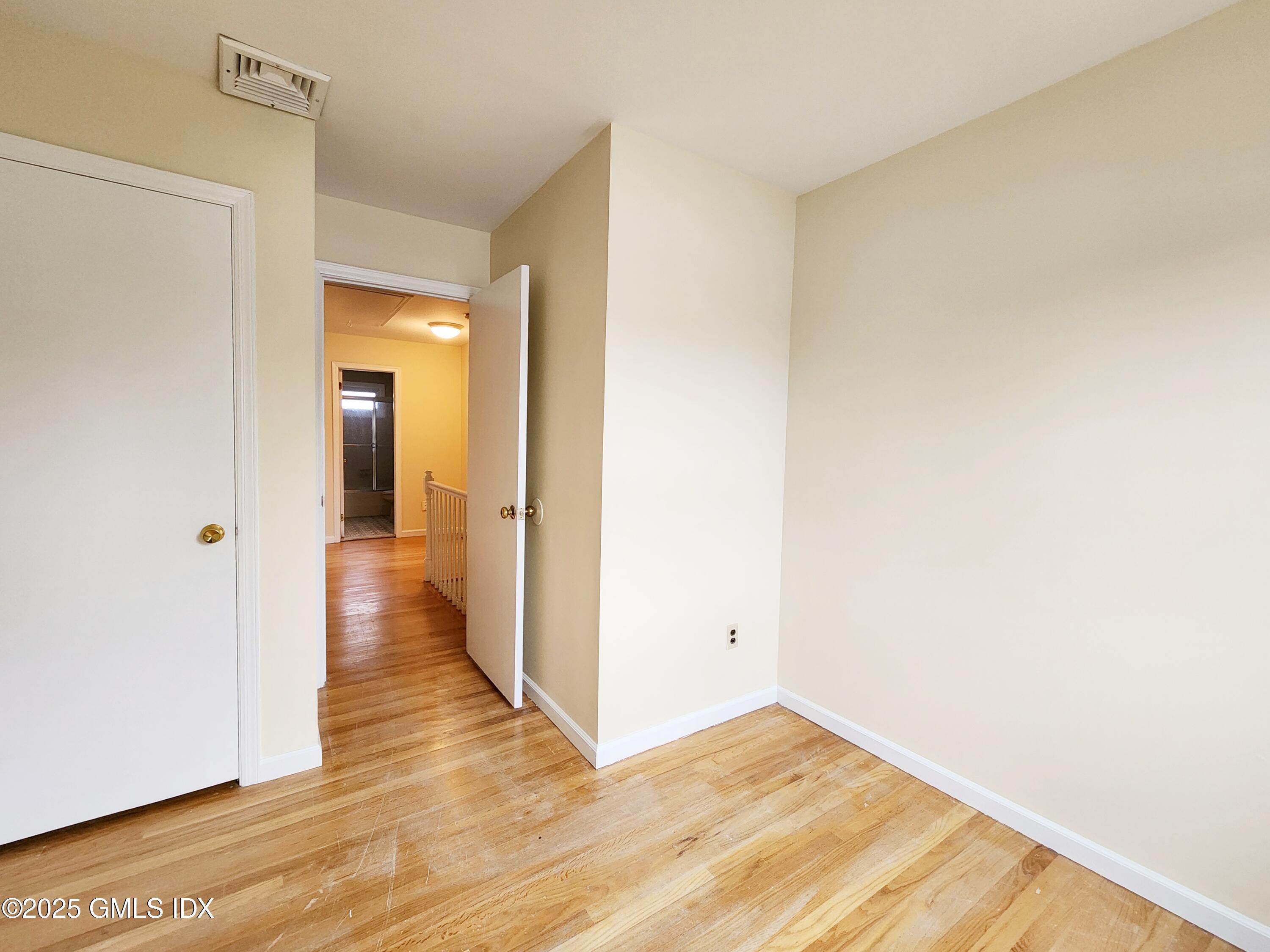 12 Palmer Street Cos Cob, CT 06807 - Photo 18 of 21 20251213_103042