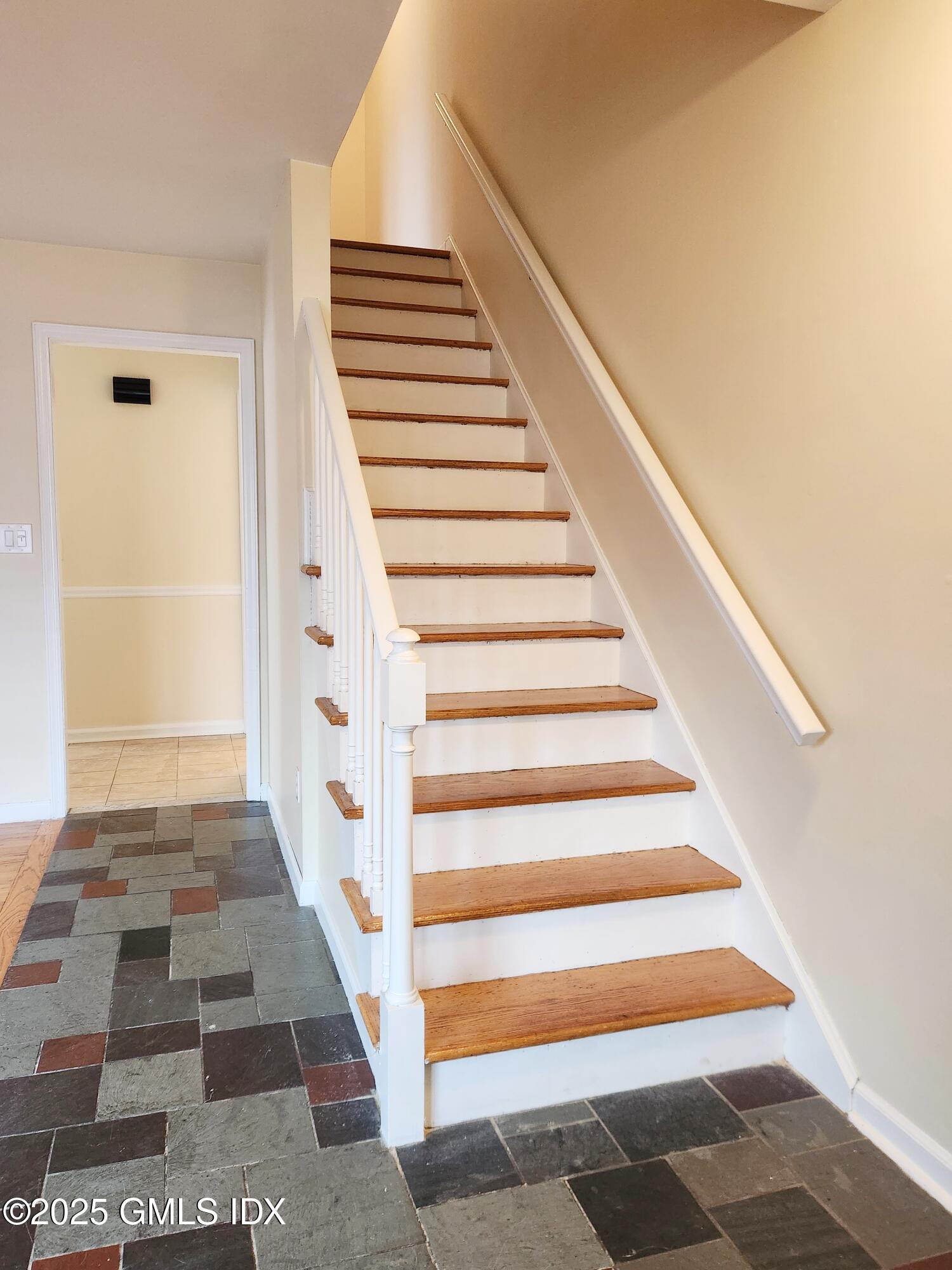 12 Palmer Street Cos Cob, CT 06807 - Photo 2 of 21 20251213_103220