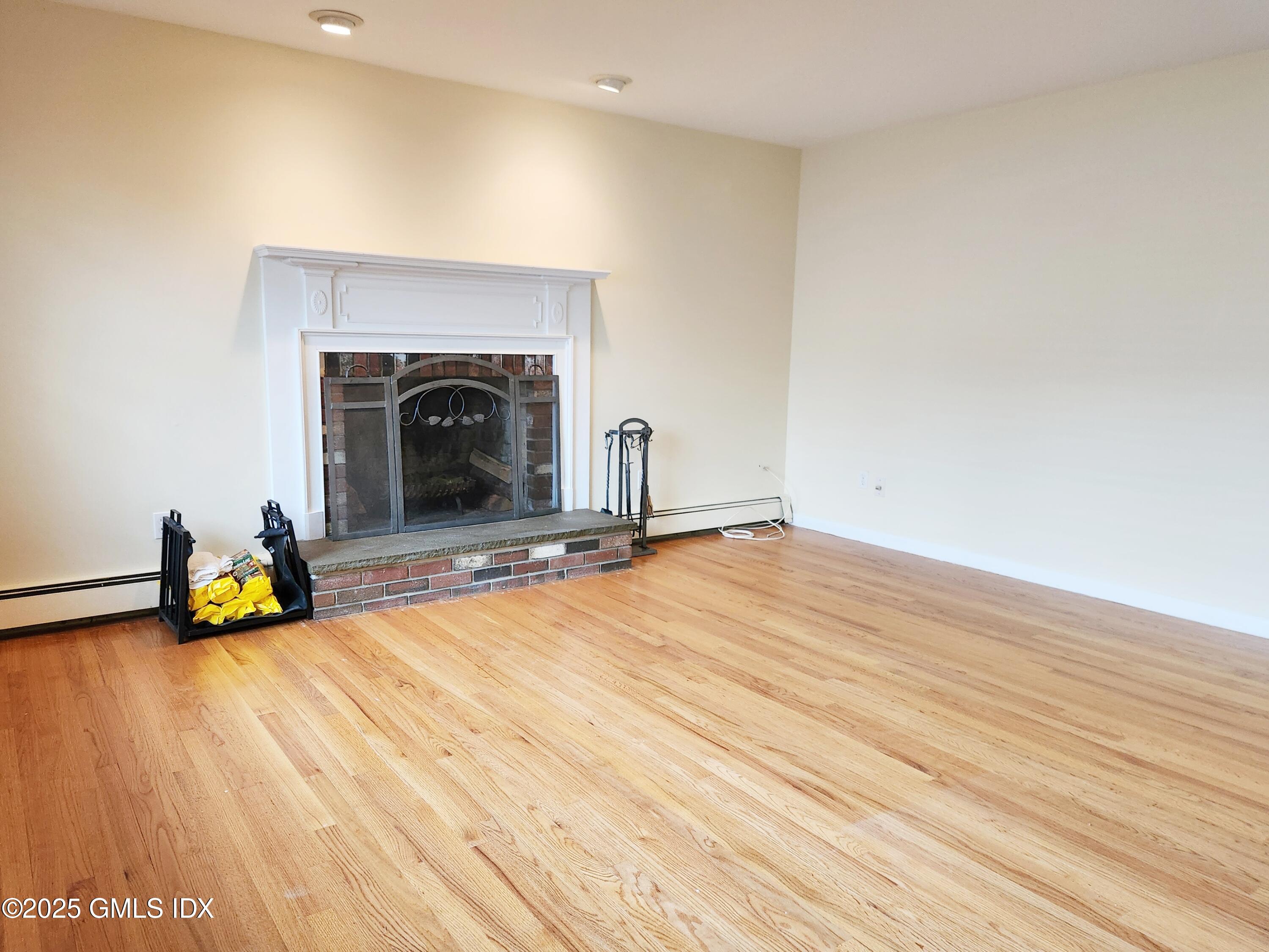 12 Palmer Street Cos Cob, CT 06807 - Photo 3 of 21 20251213_103226