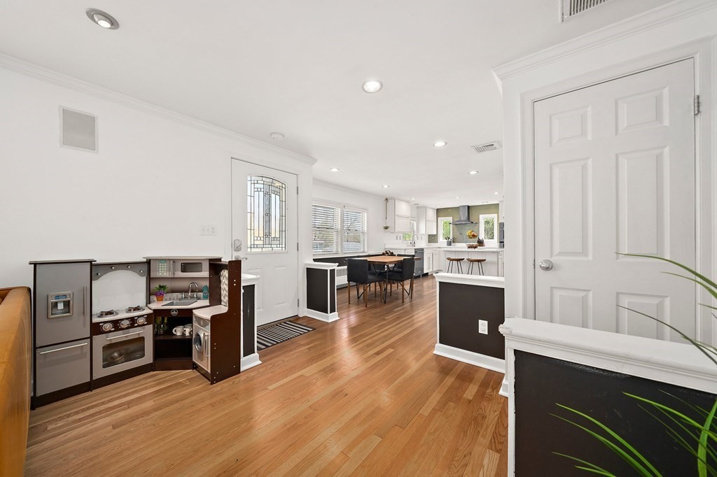 11 Greenwood Road Canton, MA 02021 - Photo 15 of 42