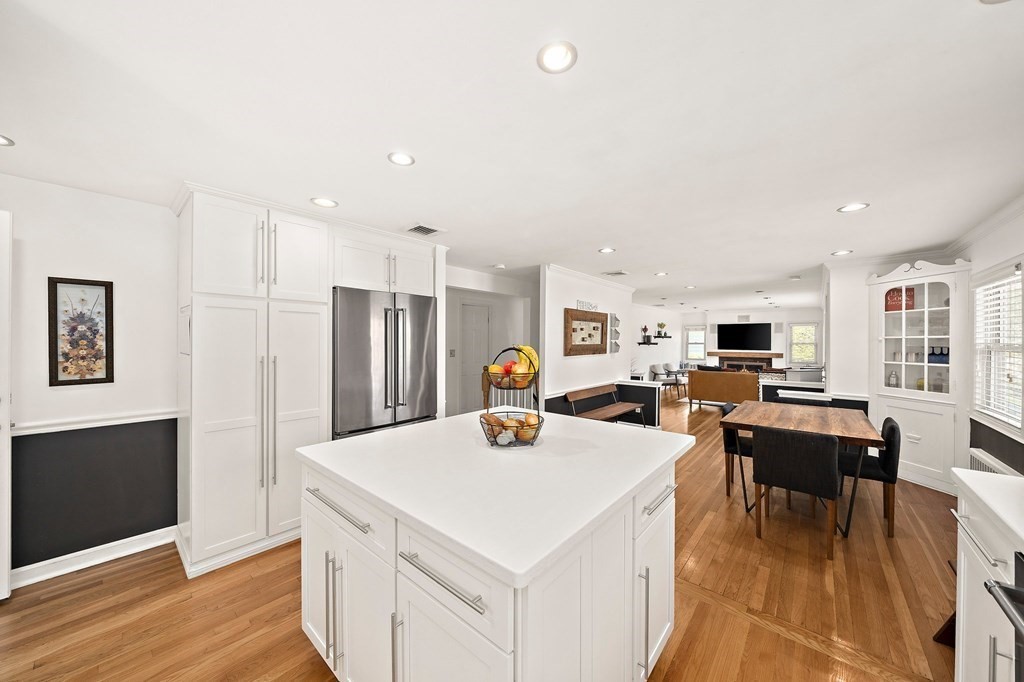 11 Greenwood Road Canton, MA 02021 - Photo 6 of 42