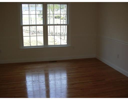 99 2nd Road Marlborough, MA 01752 - Photo 2 of 9 Gallery Image 2