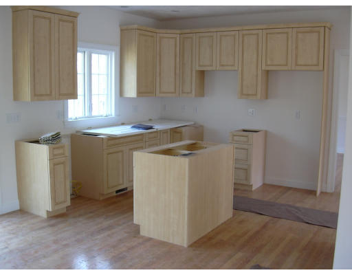 99 2nd Road Marlborough, MA 01752 - Photo 3 of 9 Gallery Image 3