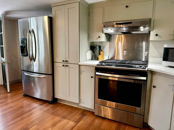 $629,900 | 24 Sawyers Crossing Road, Swanzey, NH 03446