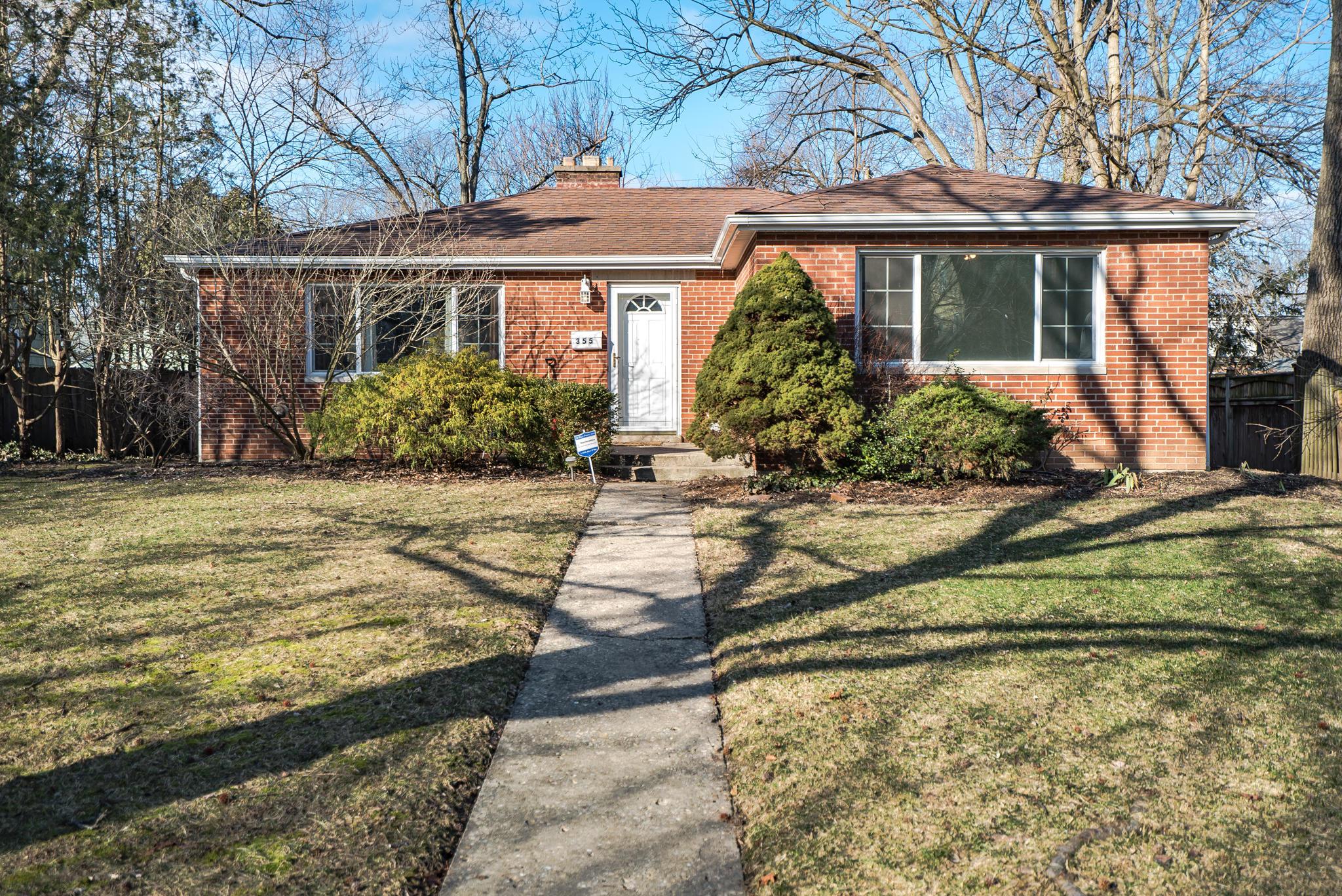 355 North Ardmore Road Columbus, OH 43209 - Photo 1 of 31 Gallery Image 1