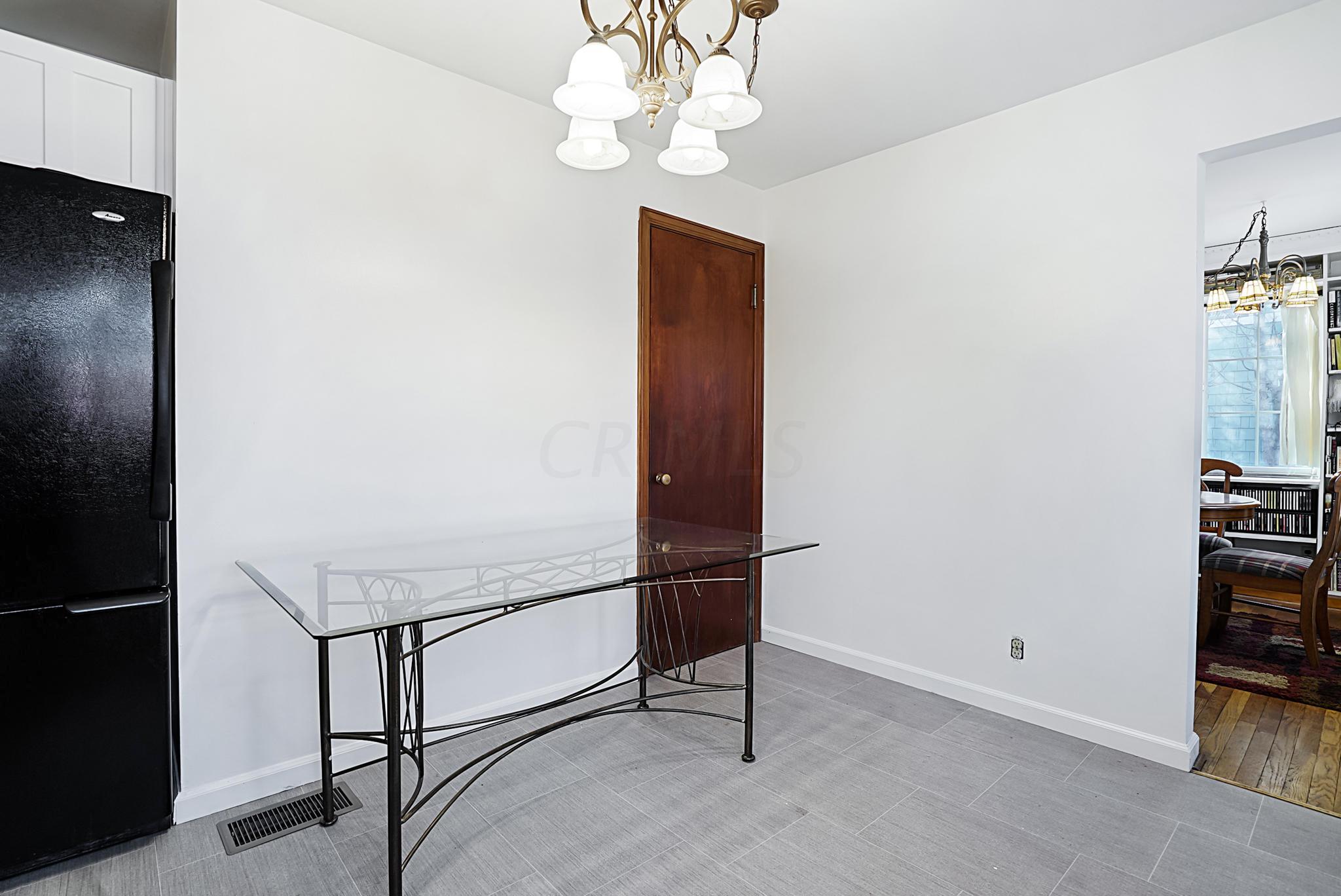 355 North Ardmore Road Columbus, OH 43209 - Photo 16 of 31 Gallery Image 16