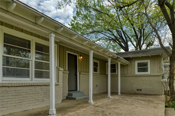 $2,150 | 1604 Weiler Boulevard, Fort Worth, TX 76112