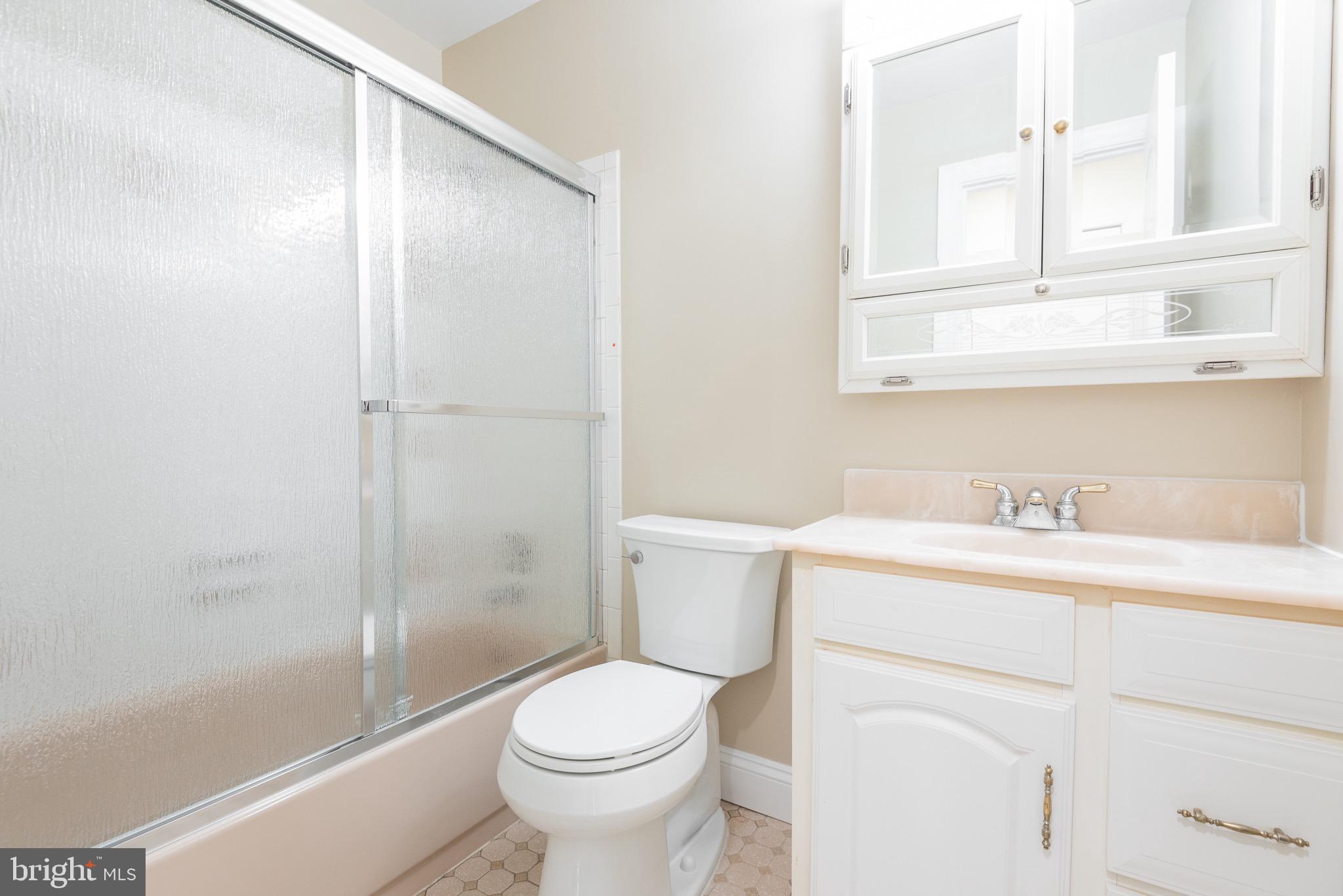 13469 Keytone Road Woodbridge, VA 22193 - Photo 14 of 36 Gallery Image 14