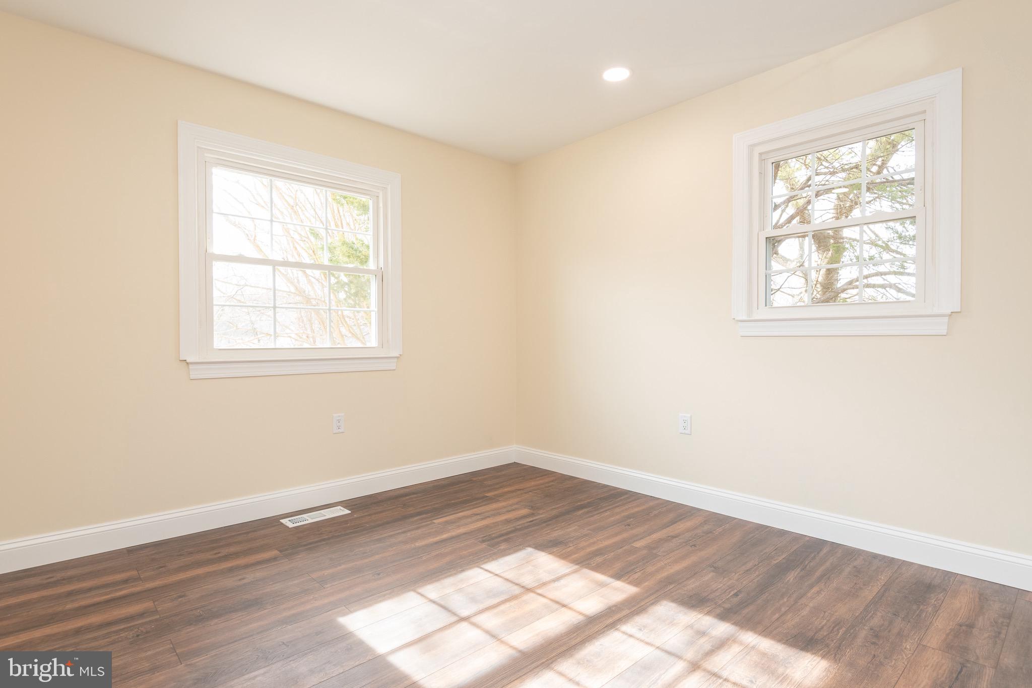 13469 Keytone Road Woodbridge, VA 22193 - Photo 18 of 36 Gallery Image 18