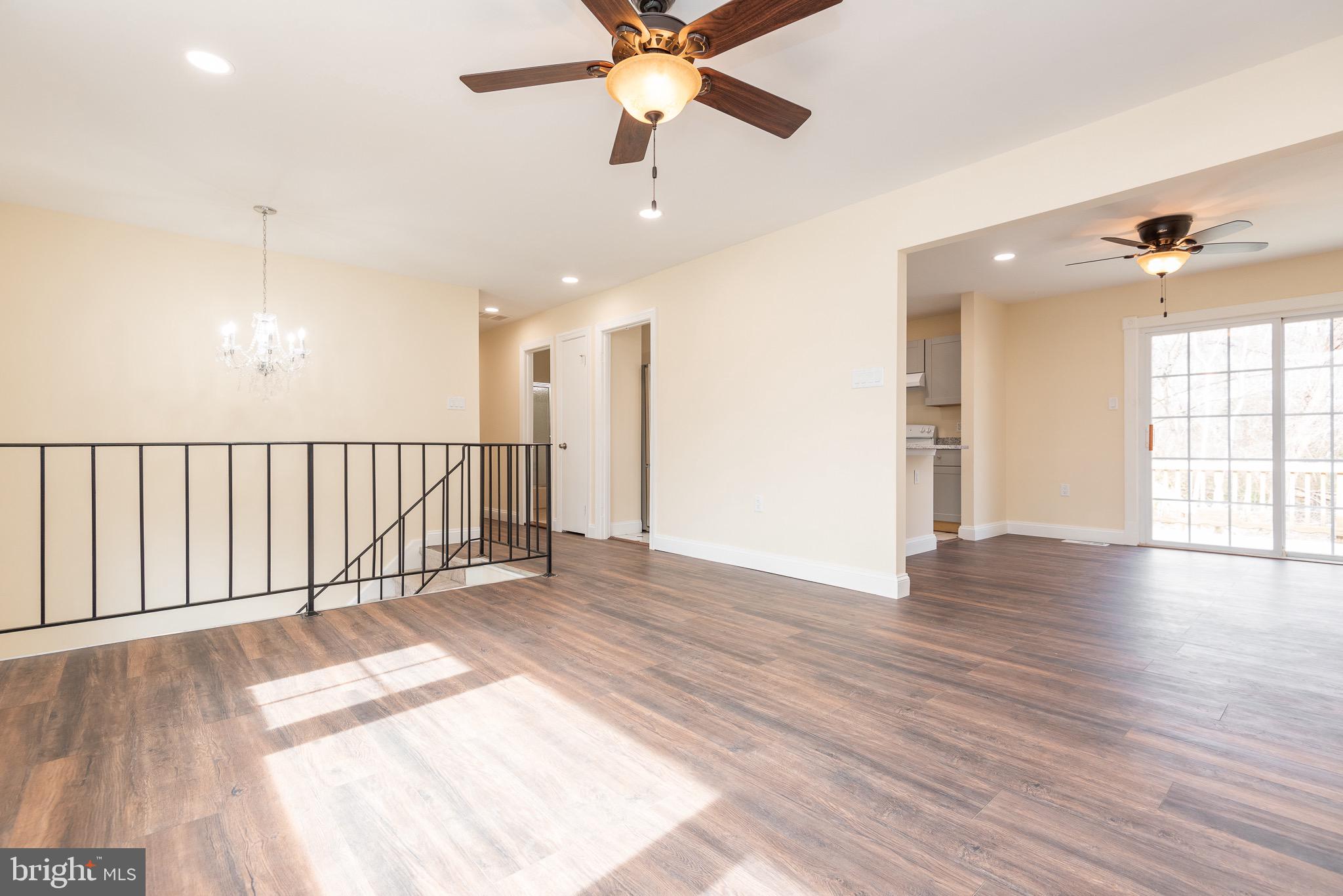 13469 Keytone Road Woodbridge, VA 22193 - Photo 6 of 36 Gallery Image 6