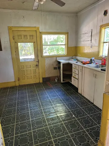 $184,500 | 513 North Water Street, Hart, MI 49420