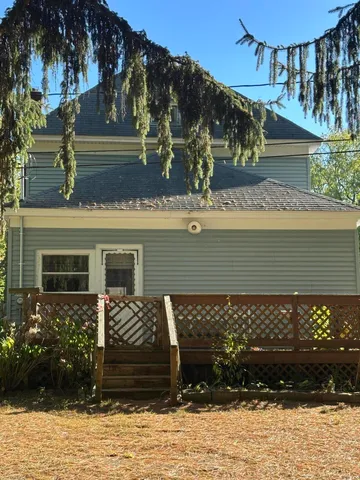 $184,500 | 513 North Water Street, Hart, MI 49420