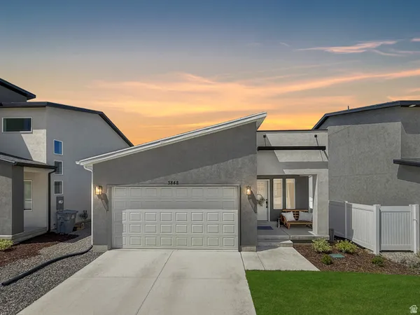 $528,990 | 3848 South Sage Wood Avenue, Mapleton, UT 84664