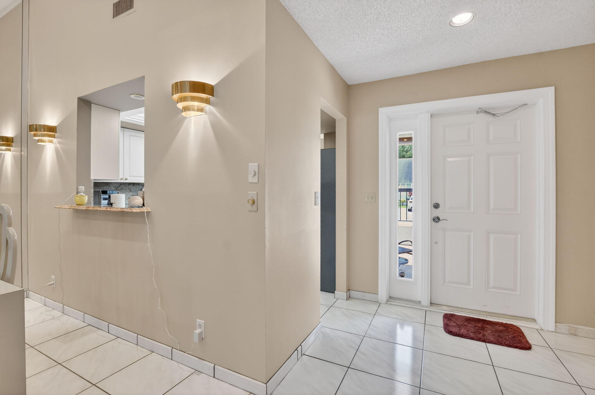 10953 Lake Front Place Boca Raton, FL 33498 - Photo 6 of 40 6-web-or-mls-DSC_6552