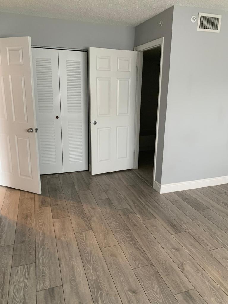 5051 Wiles Road, Unit 305 Pompano Beach, FL 33073 - Photo 9 of 15 3F4F057F-2BCC-42C5-8CA3-77F8348CD744
