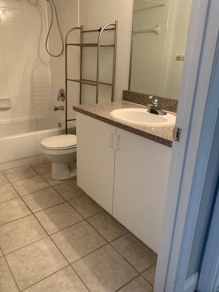 5051 Wiles Road, Unit 305 Pompano Beach, FL 33073 - Photo 10 of 15 7BE135B4-EA0C-4F54-8DA8-834A23264203