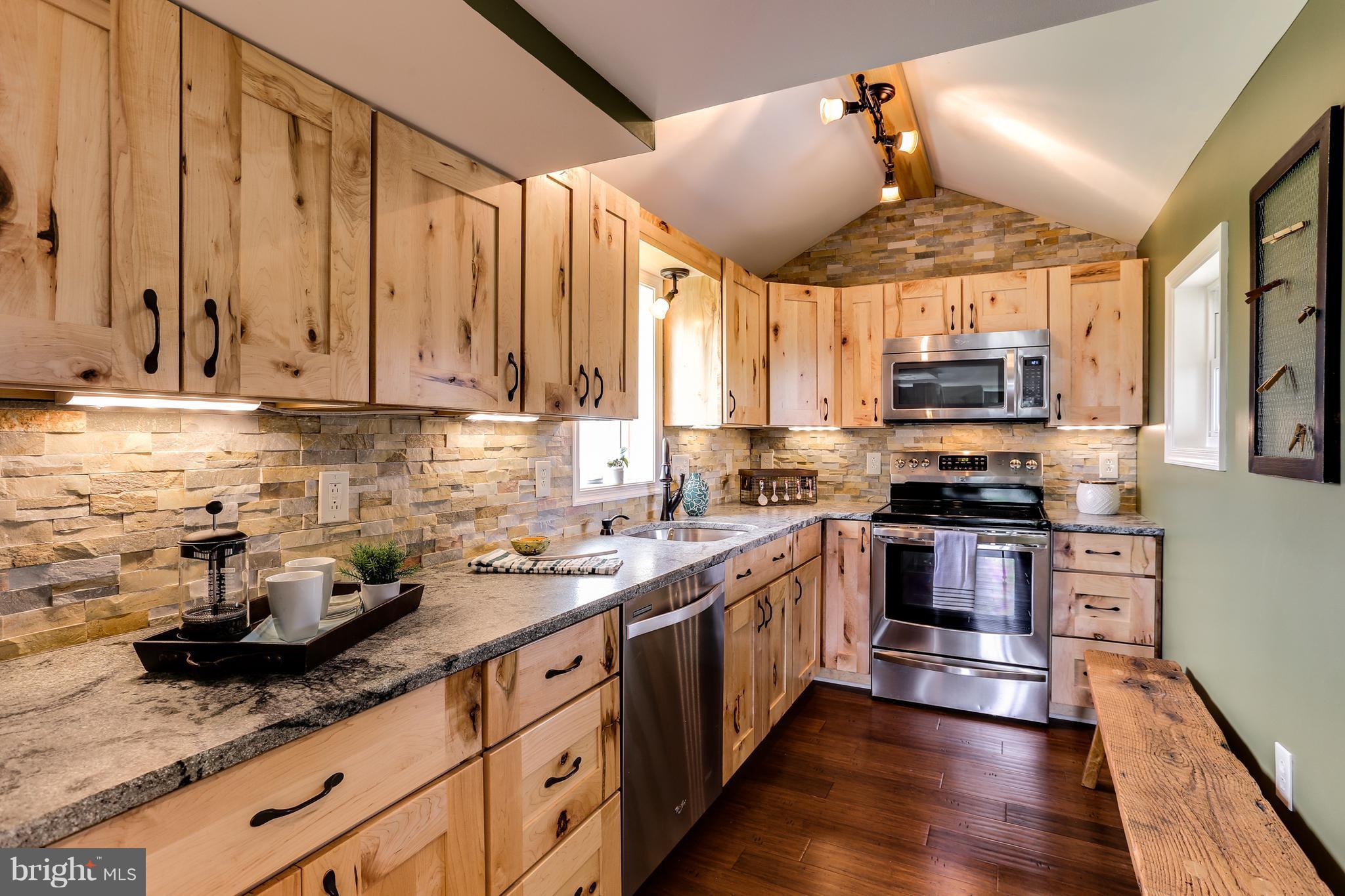 2025 Nicodemus Road New Windsor, MD 21776 - Photo 22 of 29 Kitchen