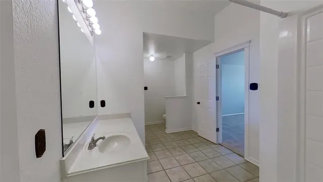 $2,100 | 2803 Saddlebred Trail, Celina, TX 75009