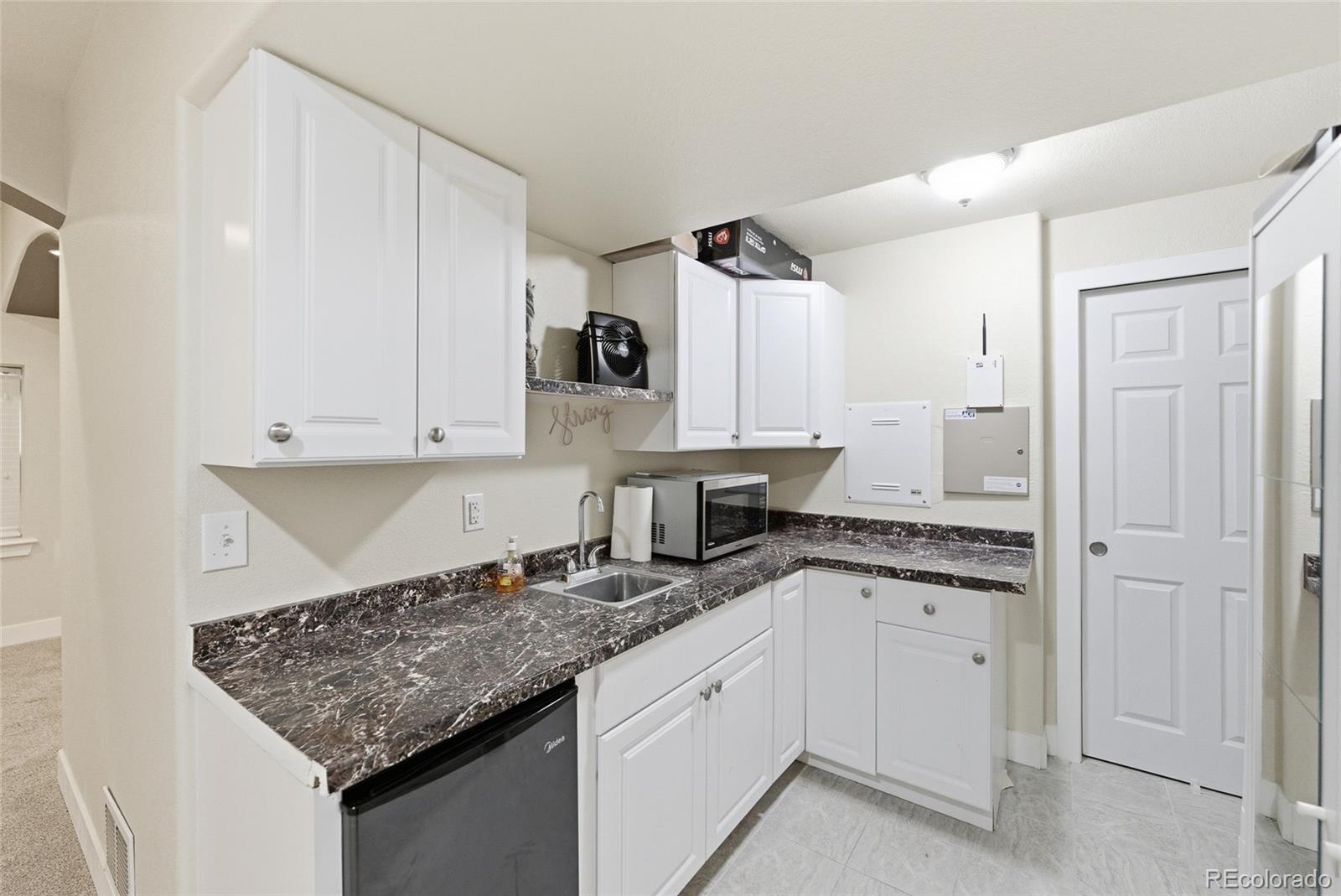 2579 South Jebel Way Aurora, CO 80013 - Photo 27 of 33