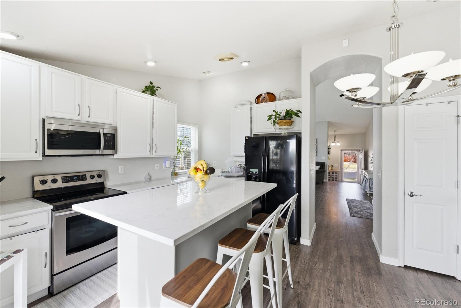 2579 South Jebel Way Aurora, CO 80013 - Photo 9 of 33