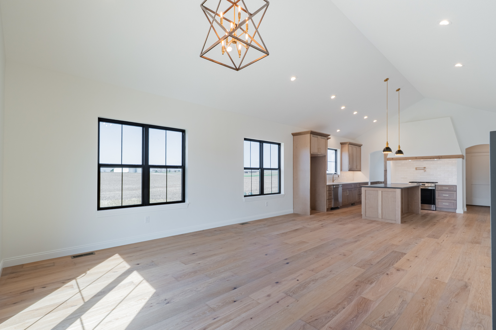 214 Allison Road Lexington, IL 61753 - Photo 32 of 59