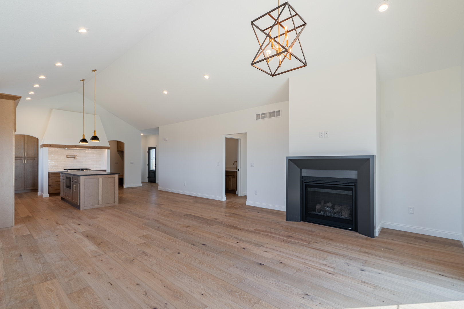 214 Allison Road Lexington, IL 61753 - Photo 34 of 59