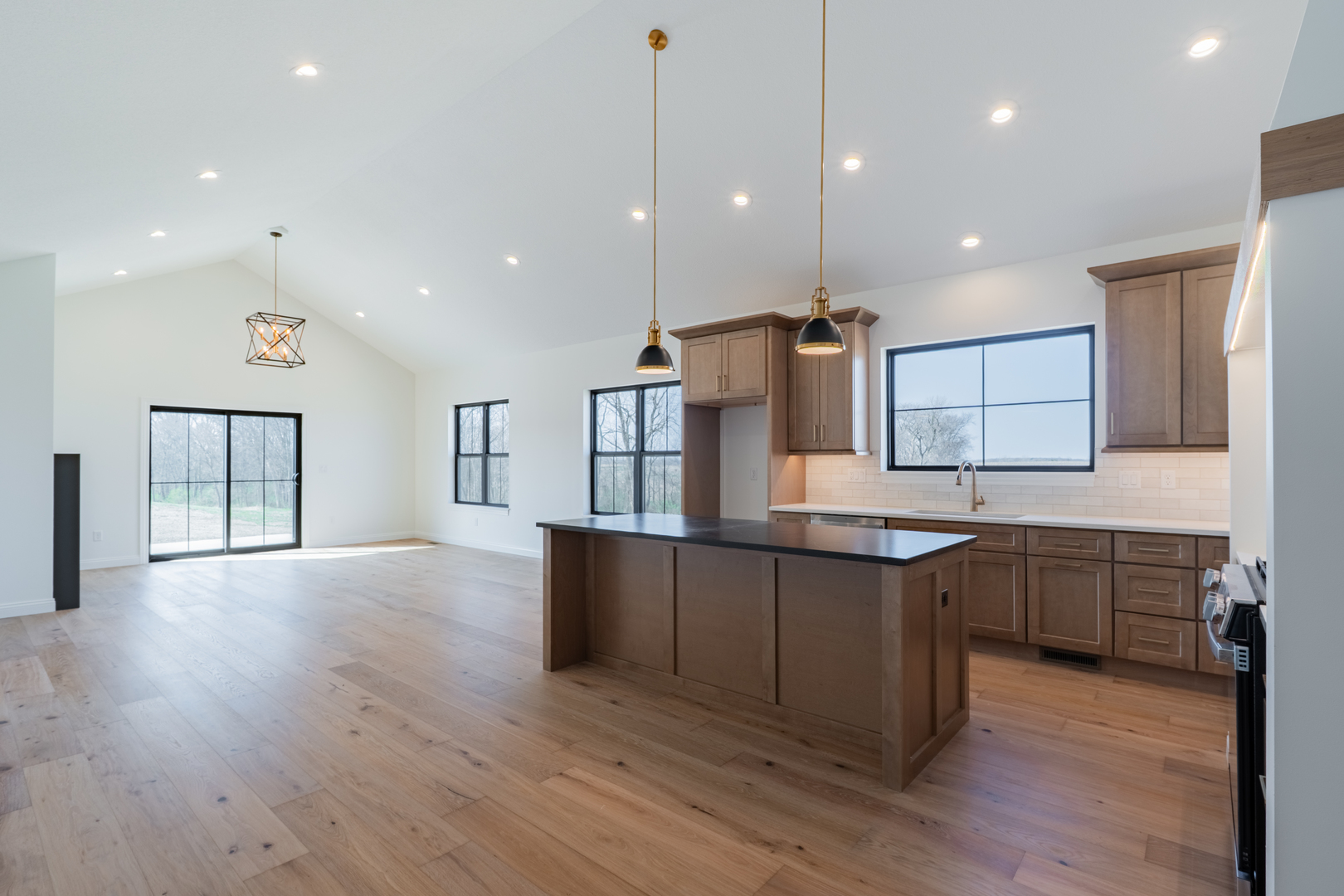 214 Allison Road Lexington, IL 61753 - Photo 4 of 43