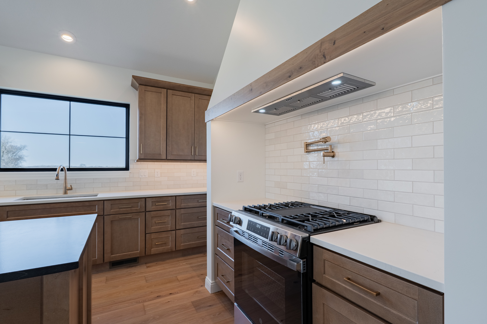 214 Allison Road Lexington, IL 61753 - Photo 7 of 43